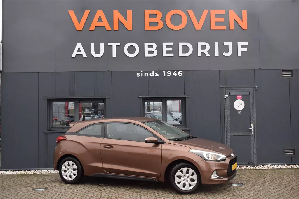 Hyundai I20 1.0 T-GDI Blue 100PK 3D Comfort met Navi Hyundai I20 1.0 T-GDI Blue 100PK 3D Comfort met Navi