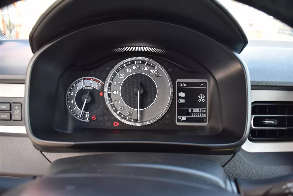 SUZUKI Ignis 1.2 Smart Hybrid 83pk Style SUZUKI Ignis 1.2 Smart Hybrid 83pk Style