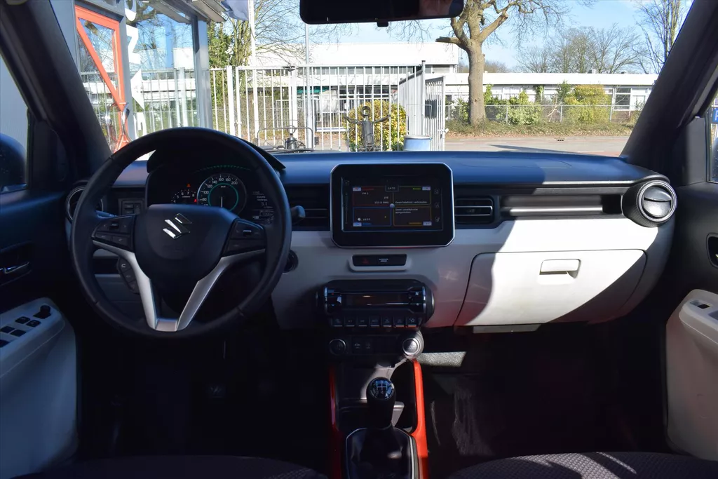 Suzuki Ignis 1.2 Smart Hybrid 83pk Style Suzuki Ignis 1.2 Smart Hybrid 83pk Style