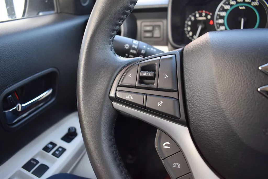 Suzuki Ignis 1.2 Smart Hybrid 83pk Style Suzuki Ignis 1.2 Smart Hybrid 83pk Style