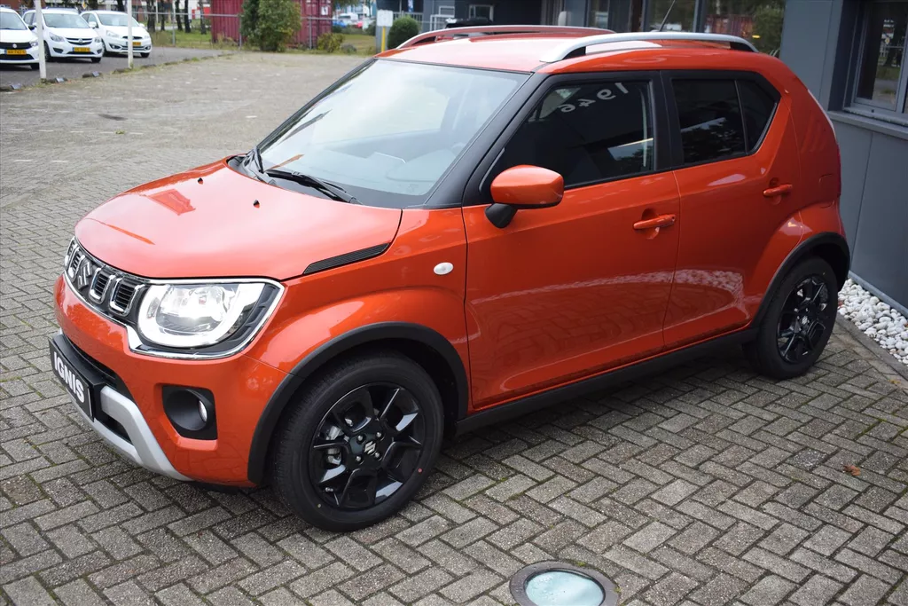 SUZUKI Ignis 1.2 Smart Hybrid 83pk CVT Select SUZUKI Ignis 1.2 Smart Hybrid 83pk CVT Select