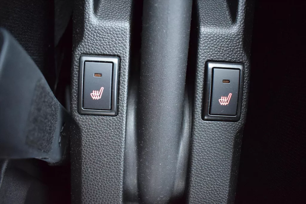 SUZUKI Ignis 1.2 Smart Hybrid 83pk CVT Select SUZUKI Ignis 1.2 Smart Hybrid 83pk CVT Select